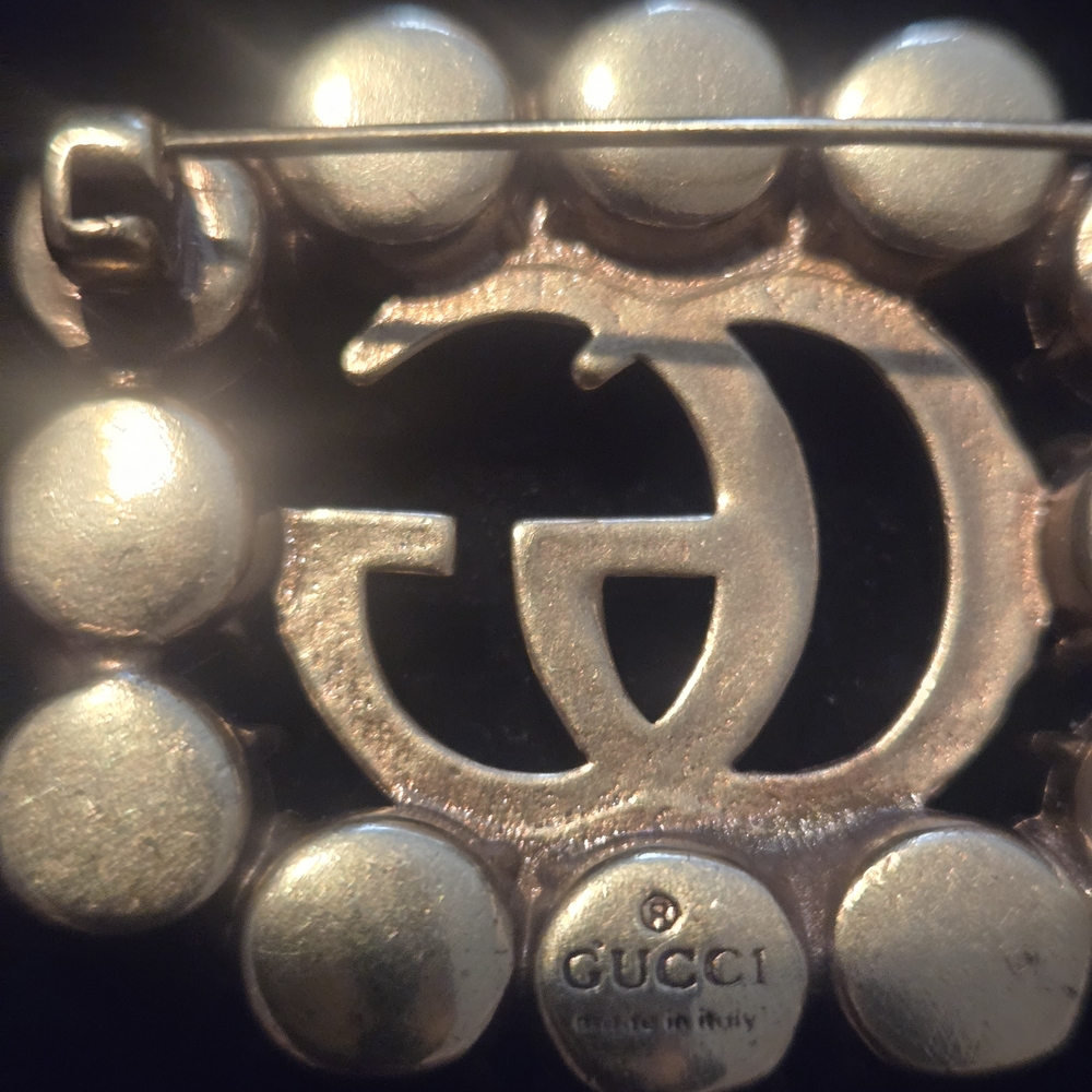 Gold and Pearl Women's Brooch - Picture 6 of 8